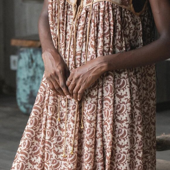 Highly coveted Aahna Dress in Walnut from daughters of India - Picture 11 of 12